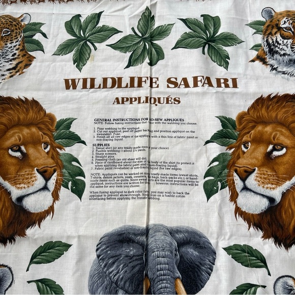 Wildlife Safari Animal Print Fabric vintage - Picture 3 of 5